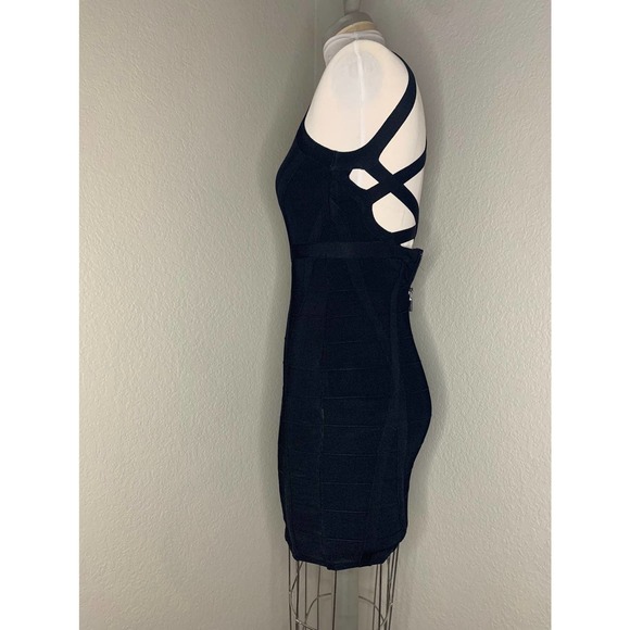 New Guess Bodycon Black Dress - Picture 2 of 5